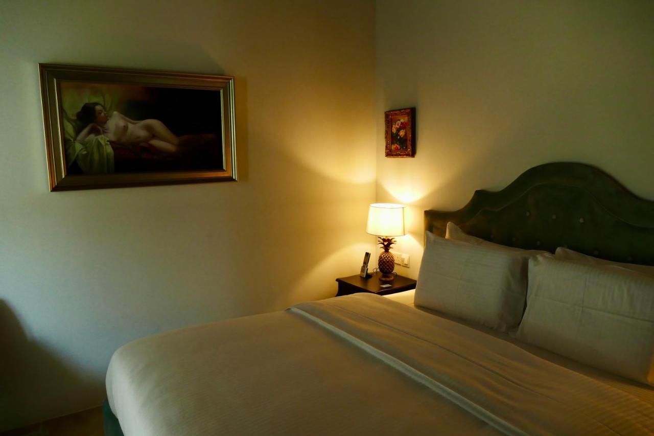 Madama Residence ニコシア エクステリア 写真